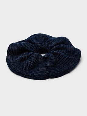 Navy Wool like Knit Scrunchie from Simons BNWT